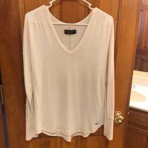 Vneck cozy legging tee